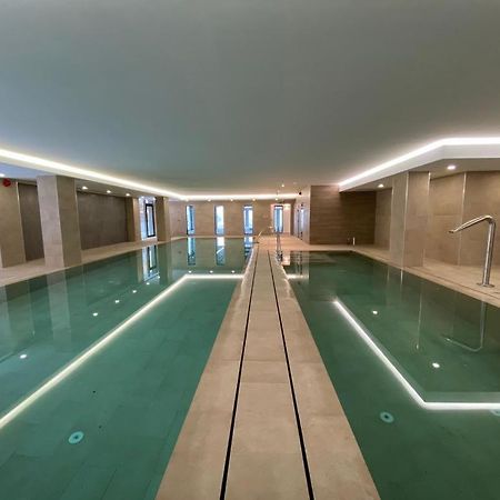 Modern Apartment With Spa And Pool Gibraltar Zewnętrze zdjęcie